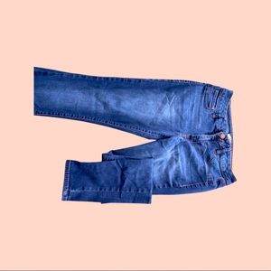 Refuge Size 6 Blue Faded Denim Skinny Jeans
